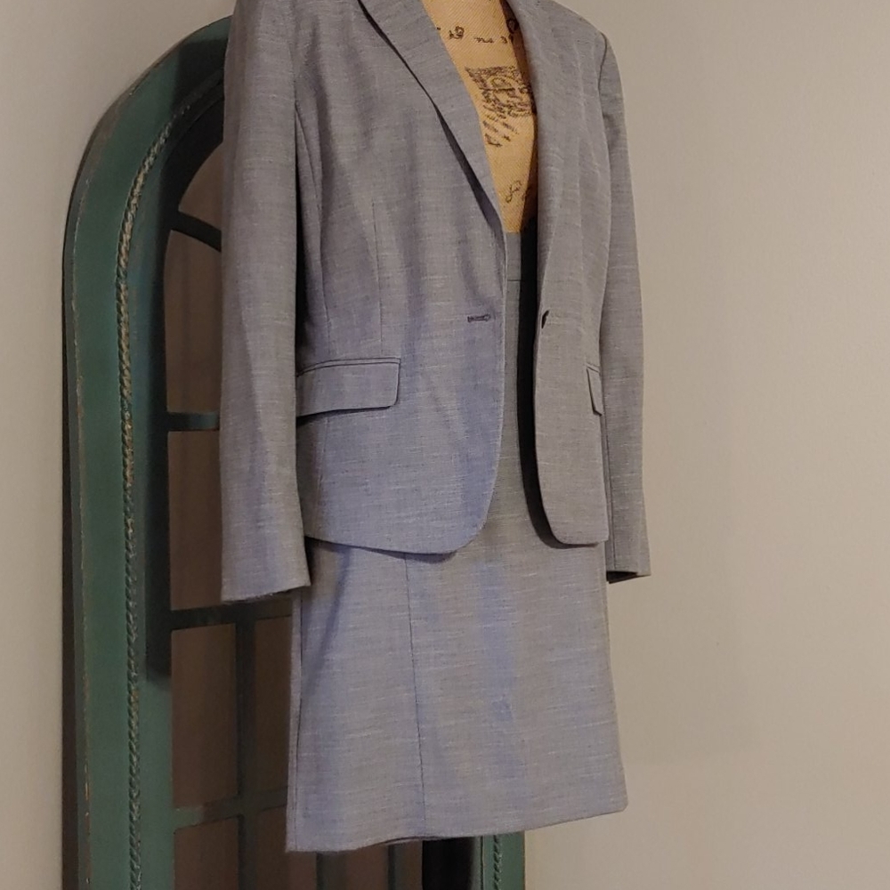 Ann Taylor suit